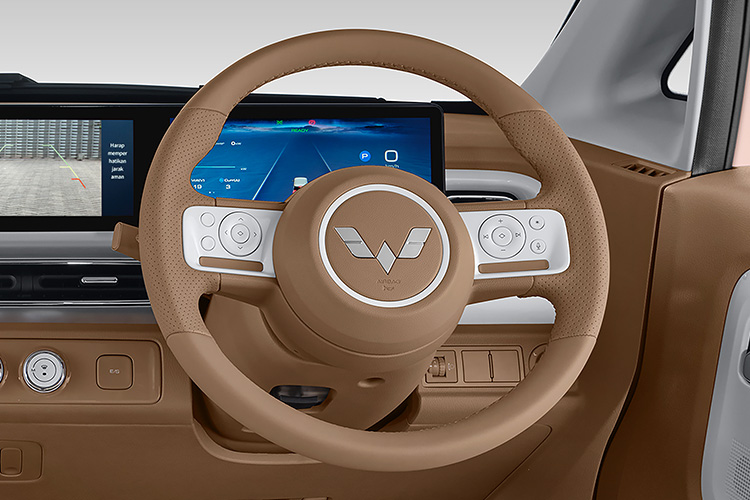 LEATHER-COVERED STEERING WHEEL LEATHER-COVERED STEERING WHEEL