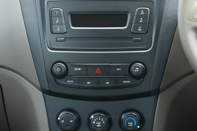 Air Conditioner & Audio Head Unit Air Conditioner & Audio Head Unit